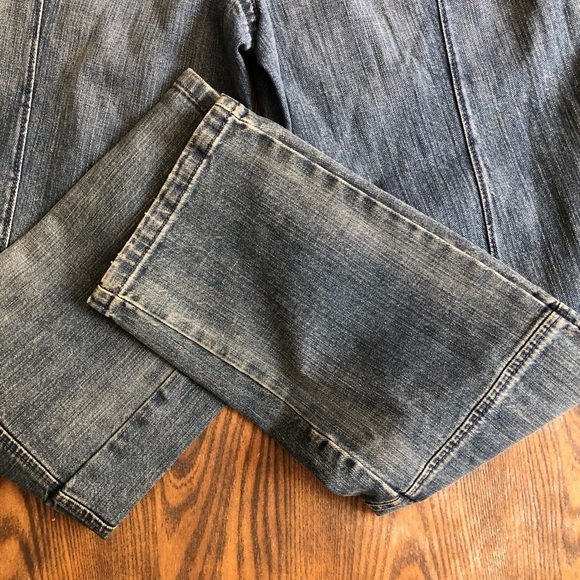Eddie Bauer modern slim crop size 10 Jean - Picture 10 of 11